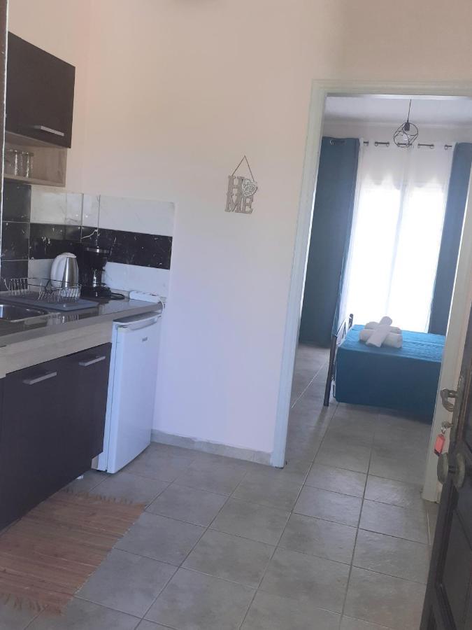 Issos Apartments Agios Georgios  Dış mekan fotoğraf